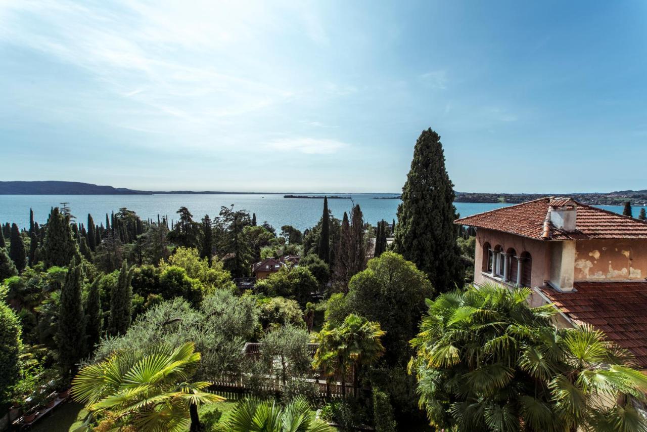 Villa Glicine Gardone Riviera Exteriör bild